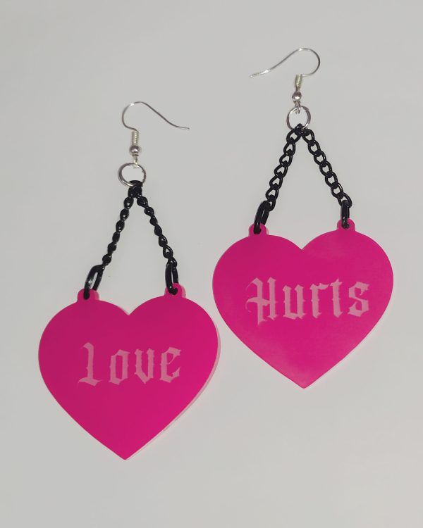 Aretes love hurts $130