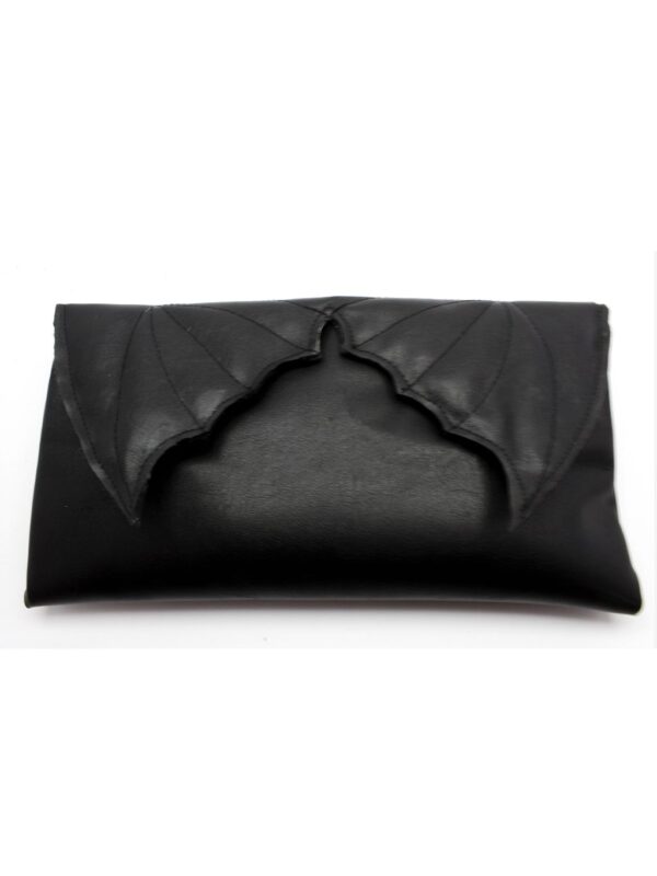 Carmilla Clutch