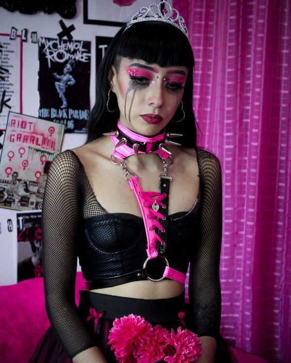 love hate body harness 5
