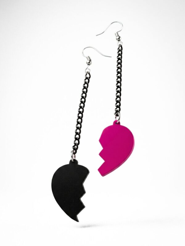 Broken heart aretes