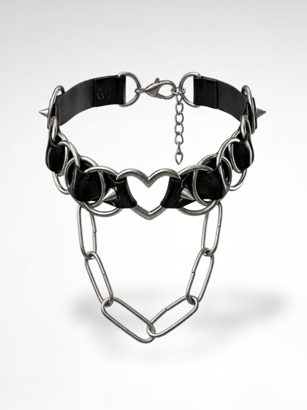 Emma Choker