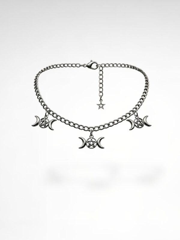Diana Collar