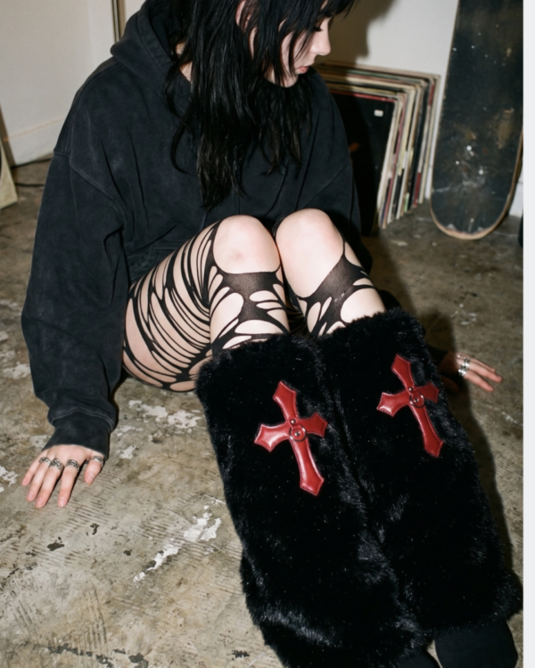 Velvet leg warmers 2